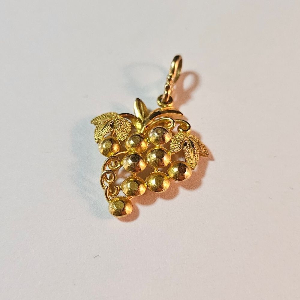 22k Gold Grape Cluster Pendant